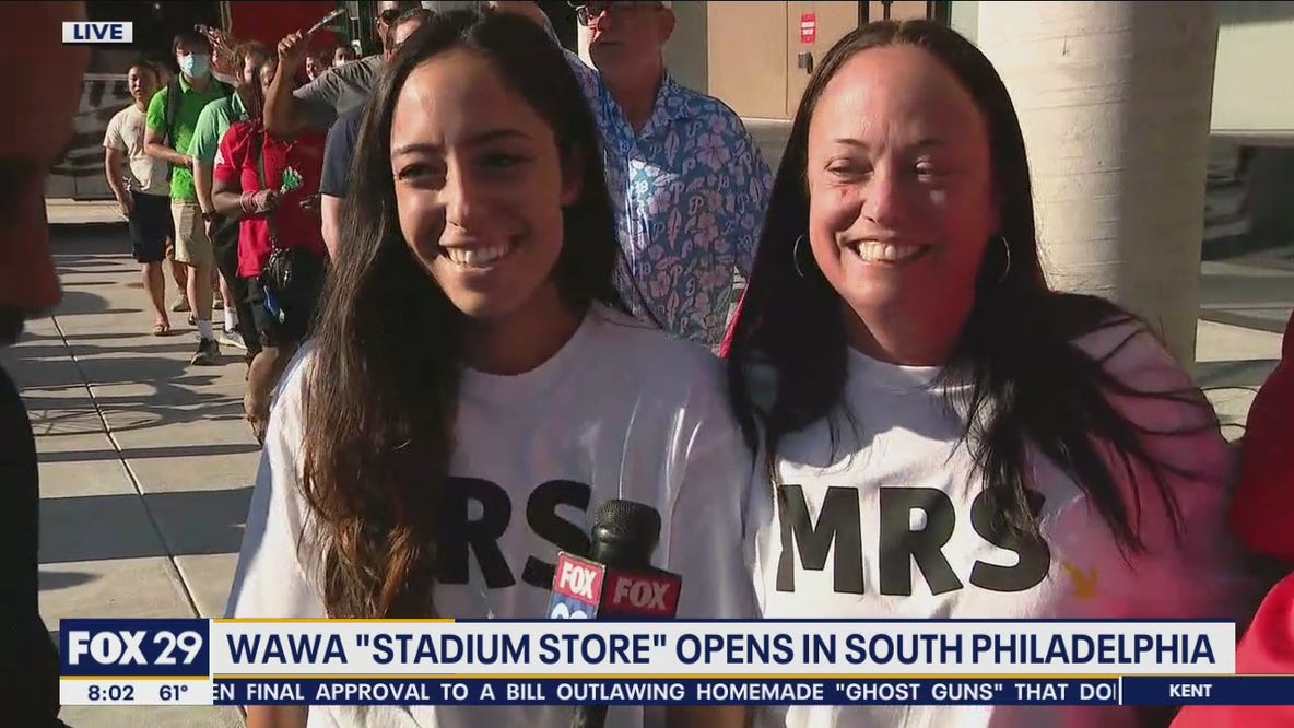 Wawa "Stadium Store" opens in South Philadelphia